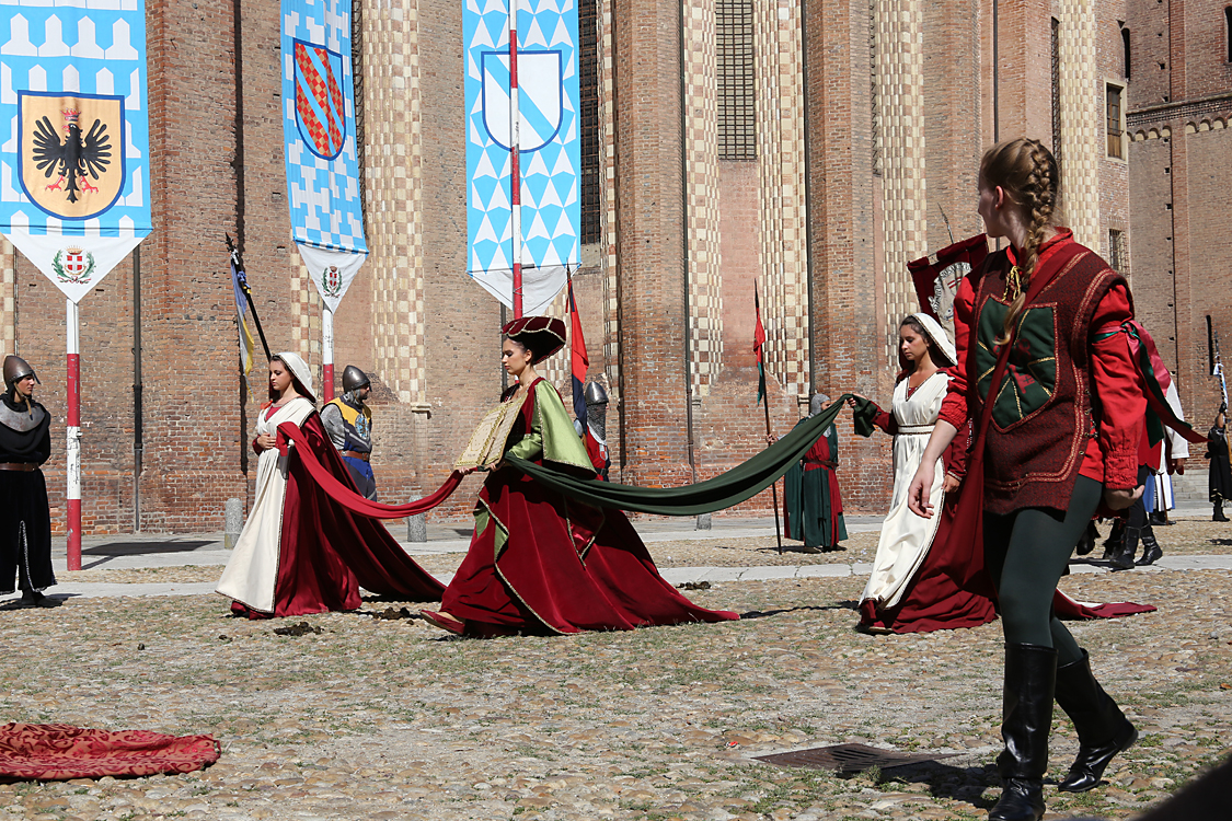 -281- RIONE SAN MARTINO SAN ROCCO.jpg